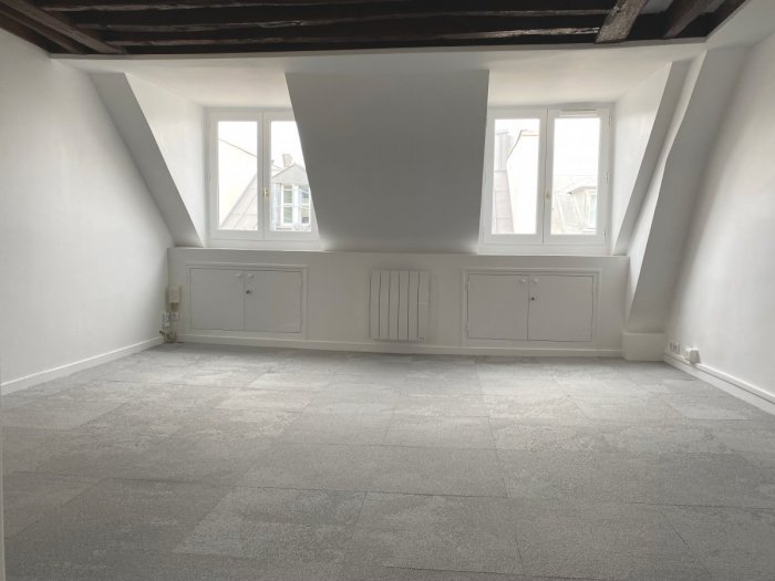 Location bureau de 60,56m²